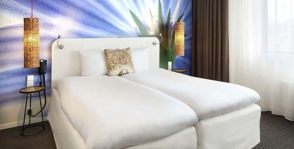 Conscious Hotel Vondelpark Amsterdam 3*,